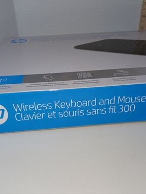 HP Wireless Keyboard and Mouse 300 - Blue and White Packaging